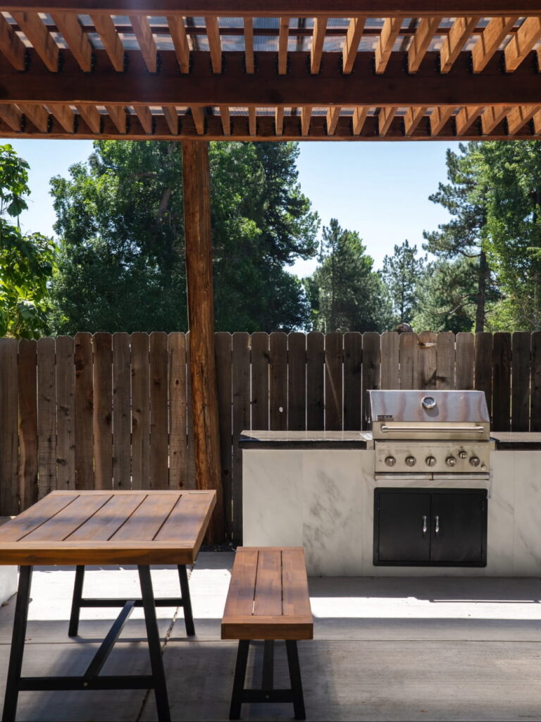 outdoor kitchen cost